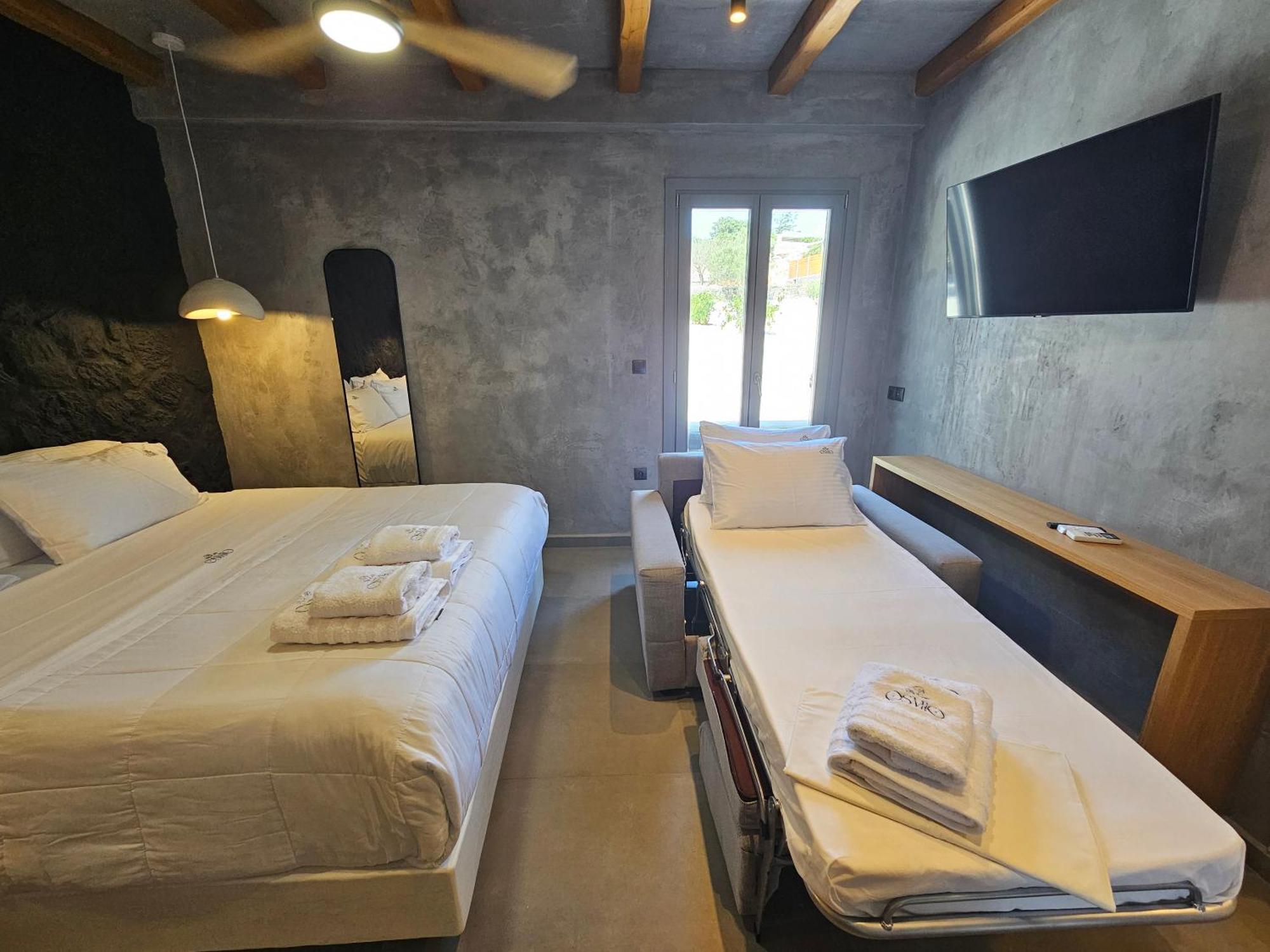 Osmio Luxury Residence Adamantas  ภายนอก รูปภาพ
